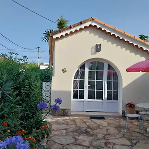 Independant, Front De Et A 200m Ferienhaus